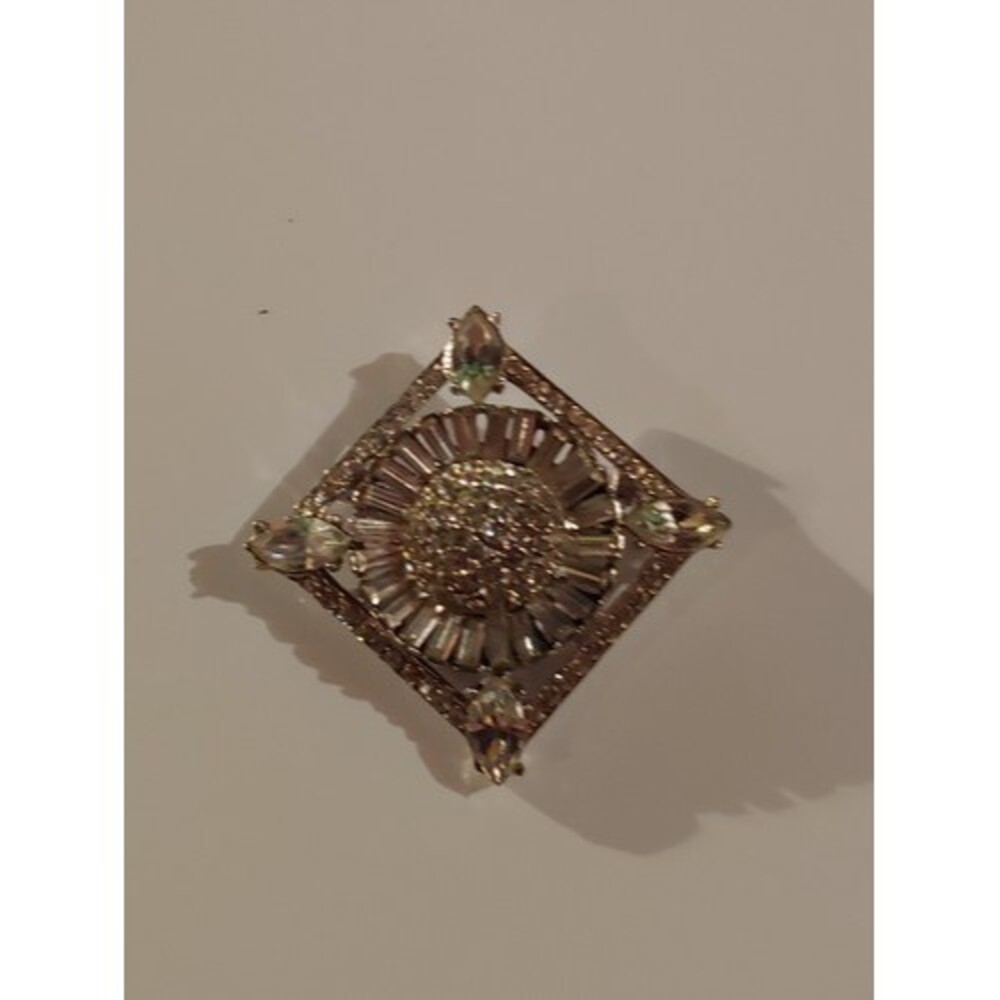 VTG SIGNED MESNER FLOWER BROOCH